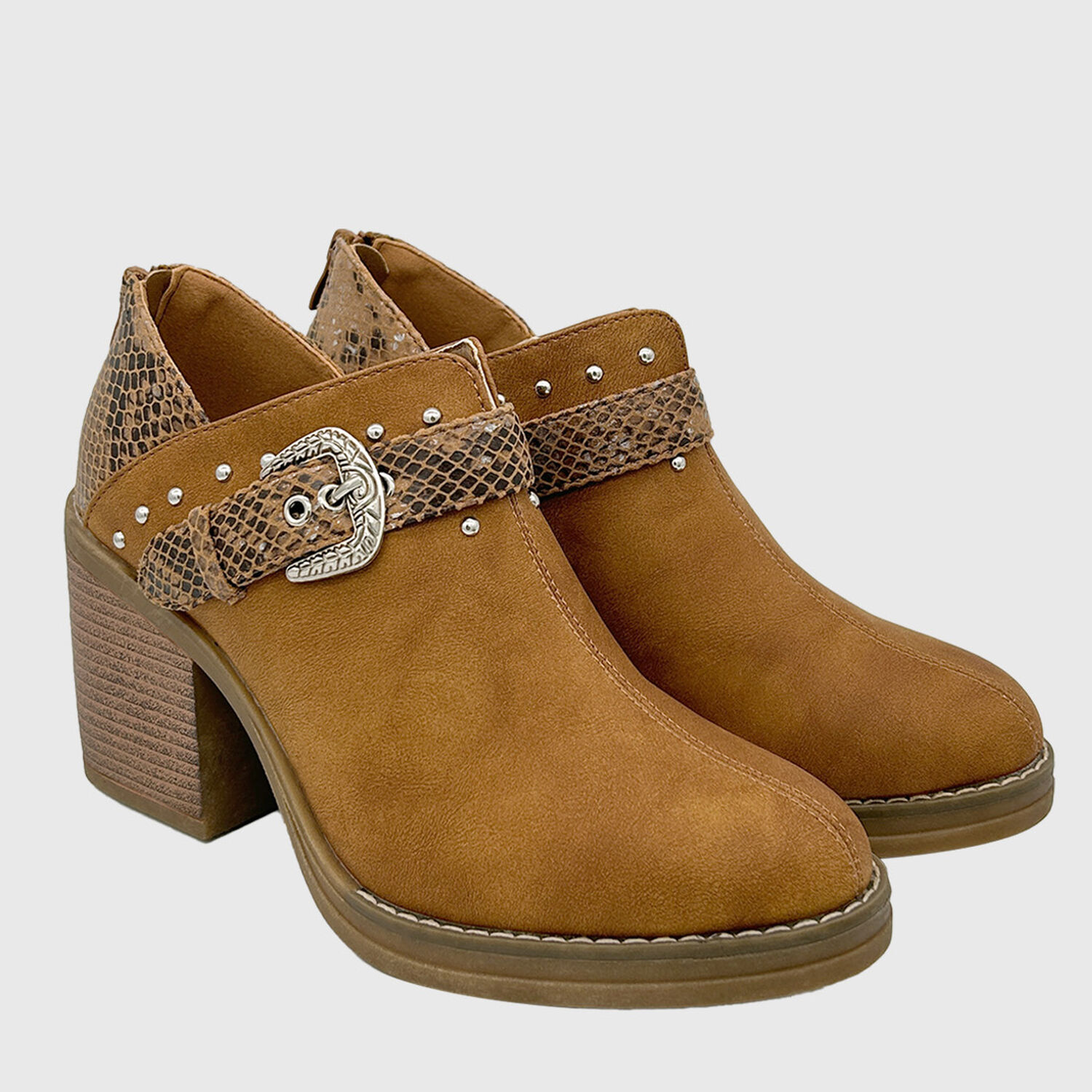 Botin Para Mujer Con Taco Y Hebilla Campera Camel Danicolle image number 2.0